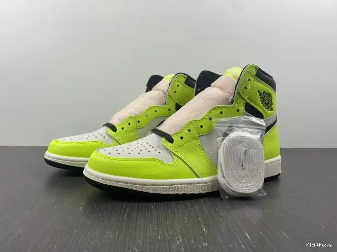 Kick Theory Air High Volt Jordan 555088-702 OG 1 0517
